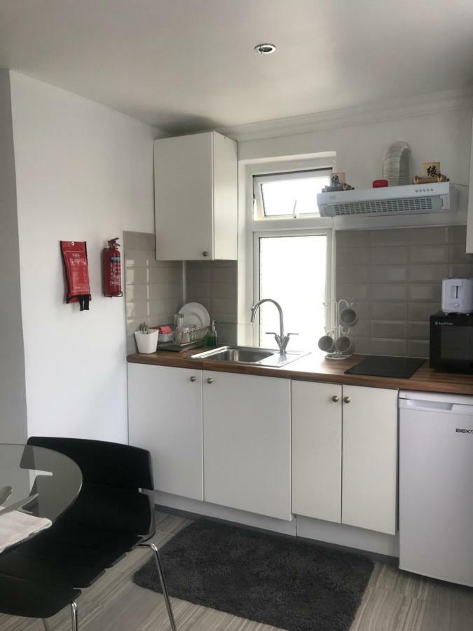 Studio apartment Rainham  Esterno foto